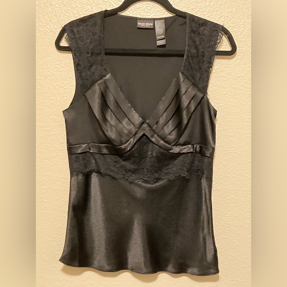 BISOU BISOU - Silk Blouse - Silky Peplum Top- Classy Sleeveless Blouse
